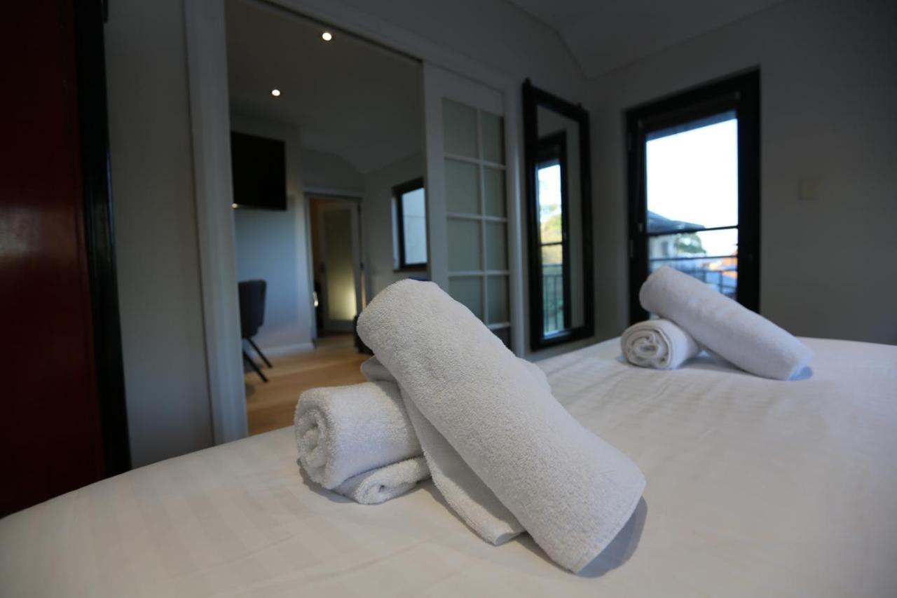 Dunsborough Apartments & Suites Екстер'єр фото