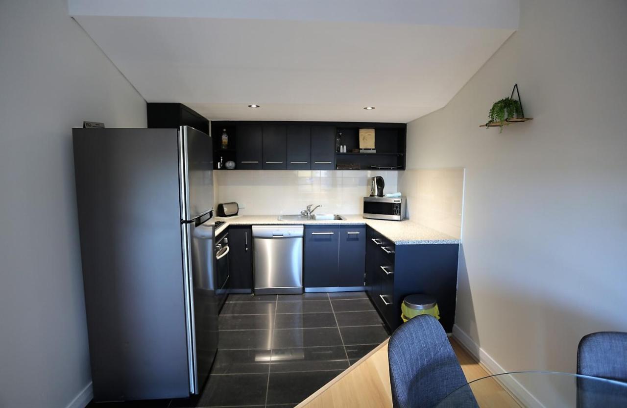 Dunsborough Apartments & Suites Екстер'єр фото