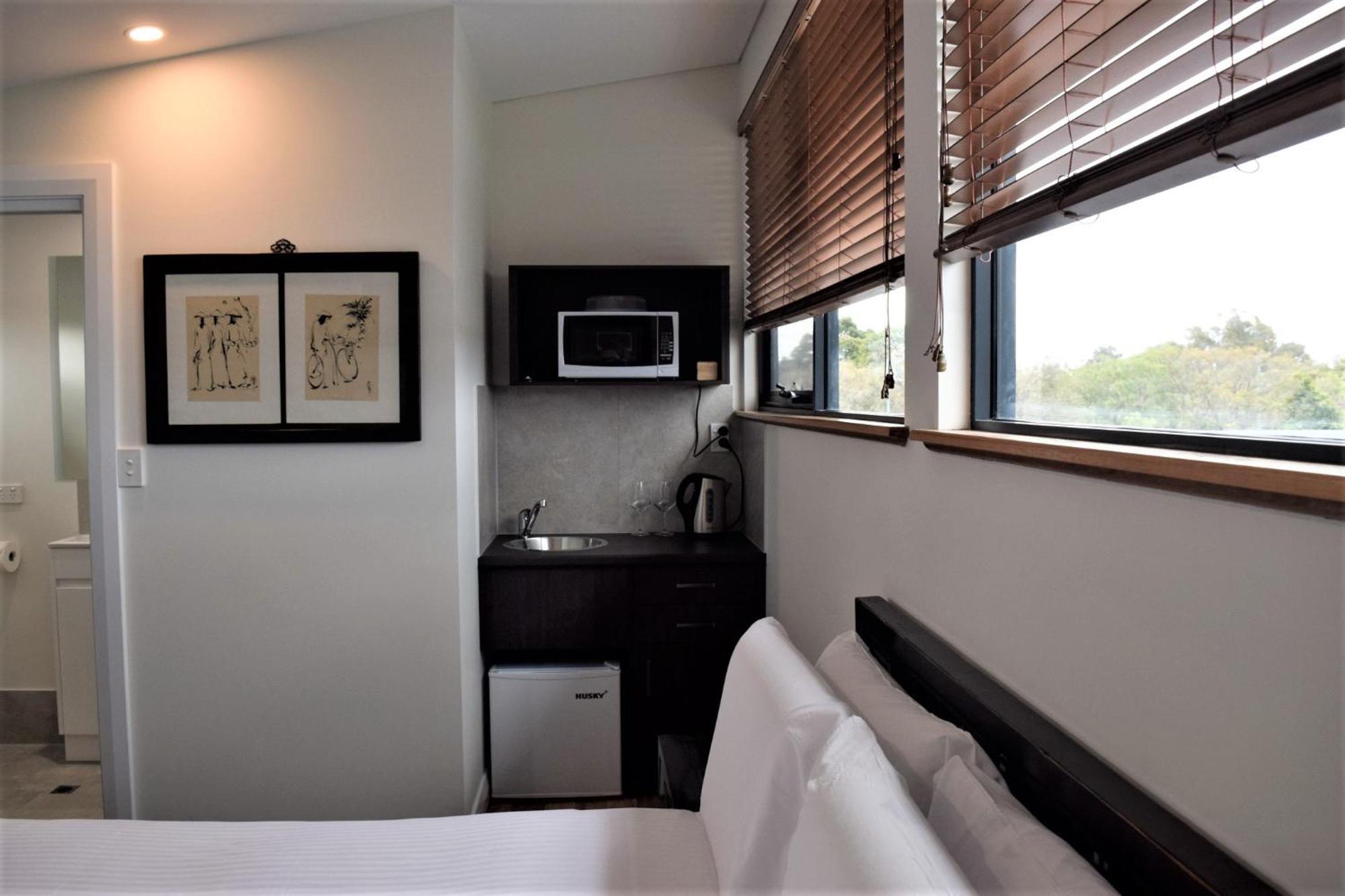 Dunsborough Apartments & Suites Екстер'єр фото