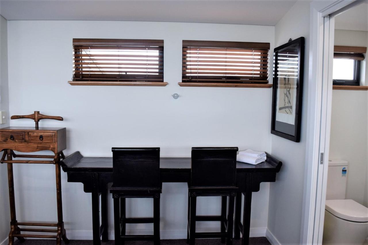 Dunsborough Apartments & Suites Екстер'єр фото