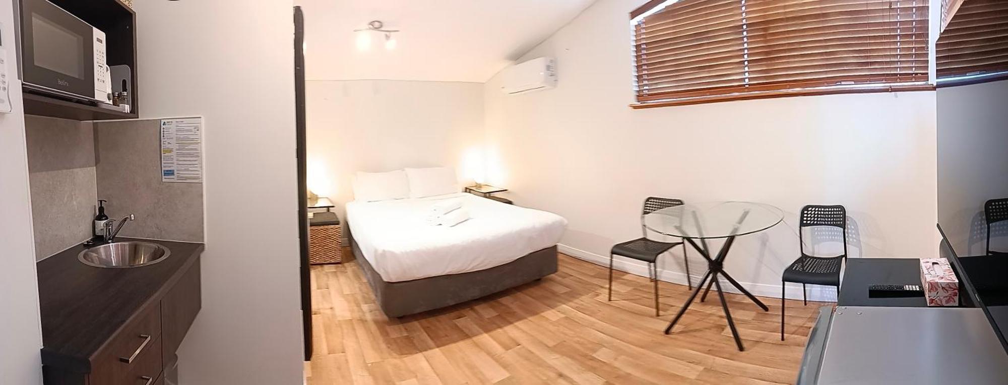 Dunsborough Apartments & Suites Екстер'єр фото