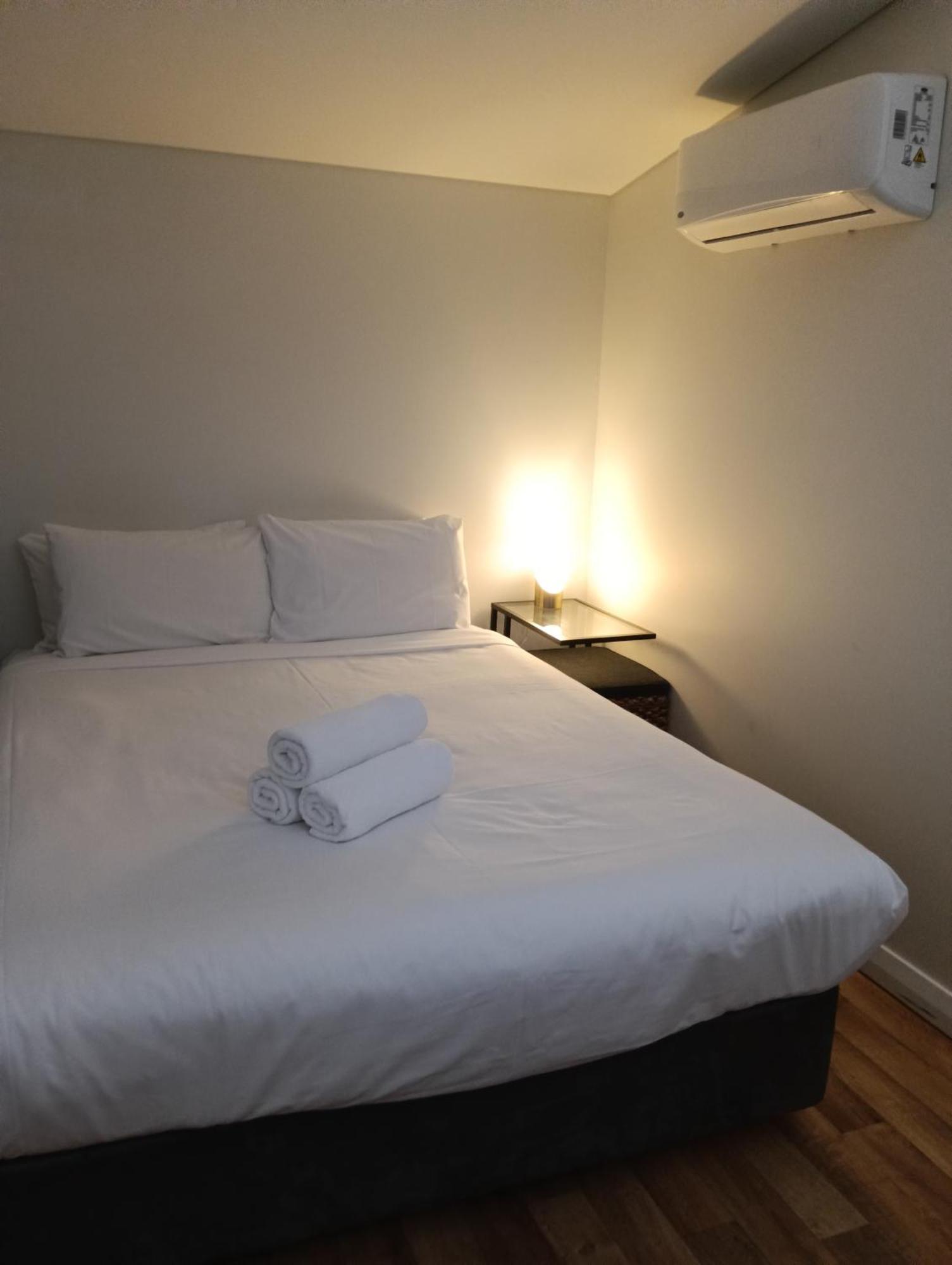 Dunsborough Apartments & Suites Екстер'єр фото
